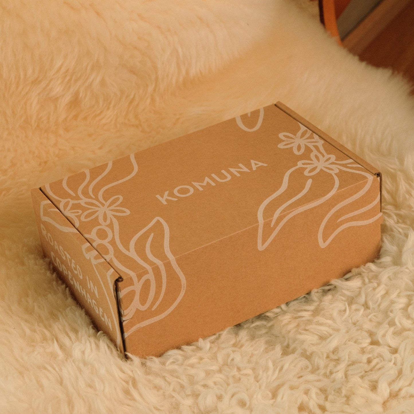 Komuna Mexican specialty coffee subscription in Denmark, delivering freshly roasted beans from all our coffees directly to your door.