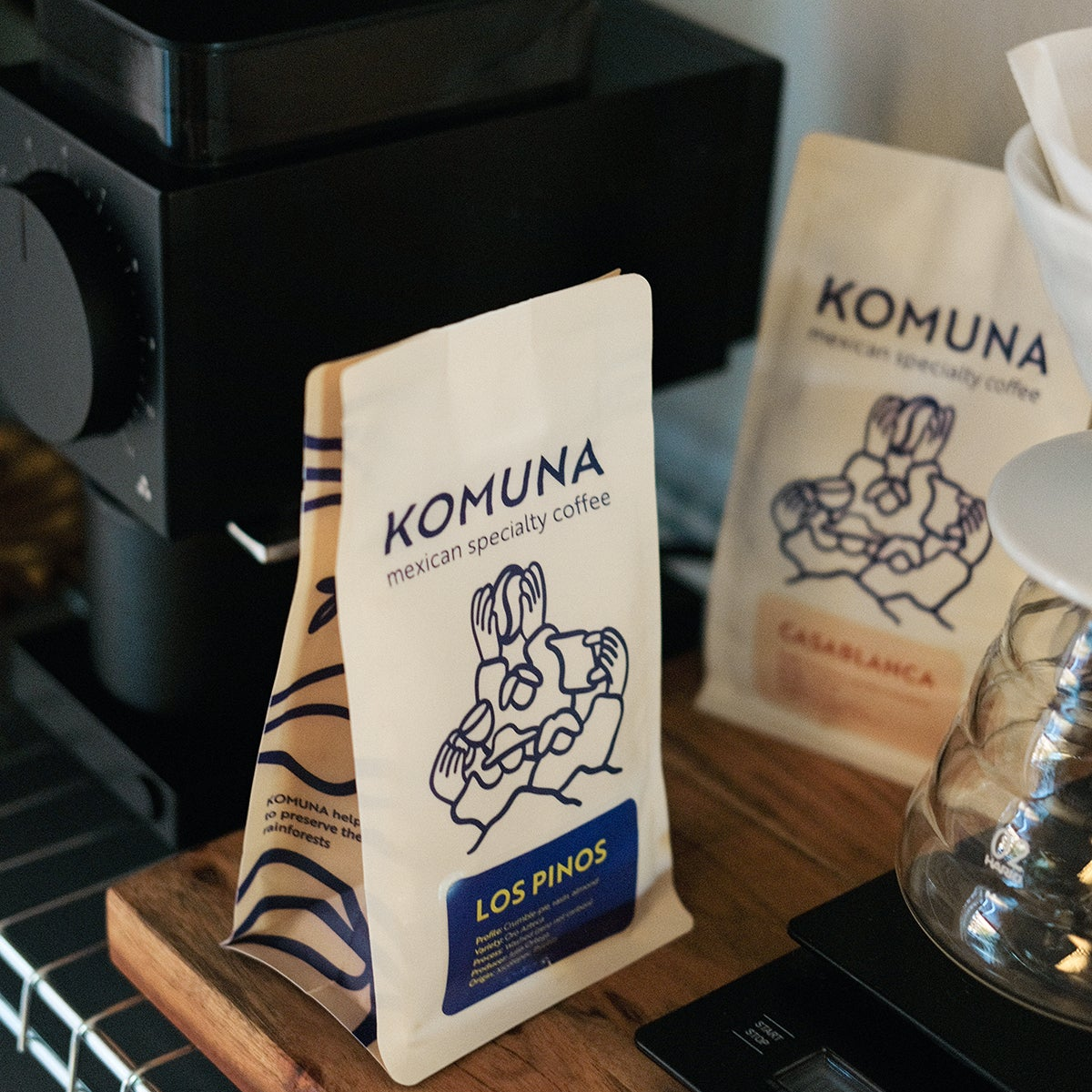 Komuna Mexican specialty coffee subscription in Denmark, delivering freshly roasted beans from all our coffees directly to your door.