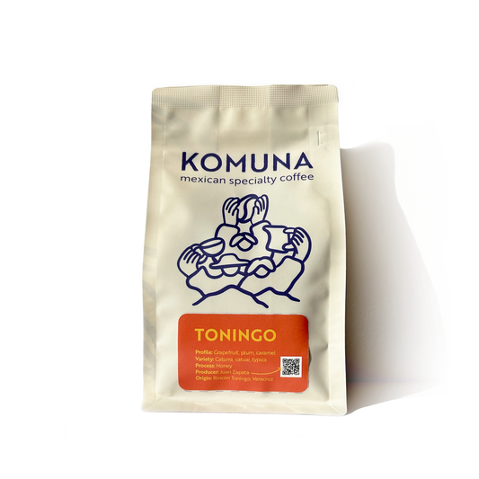 Komuna Toningo specialty coffee, yellow honey-processed from Veracruz, Mexico, freshly roasted in Denmark.